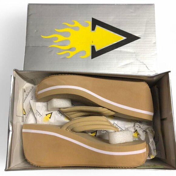 Volatile Zoe Beige Platform Sandals - Picture 2 of 6